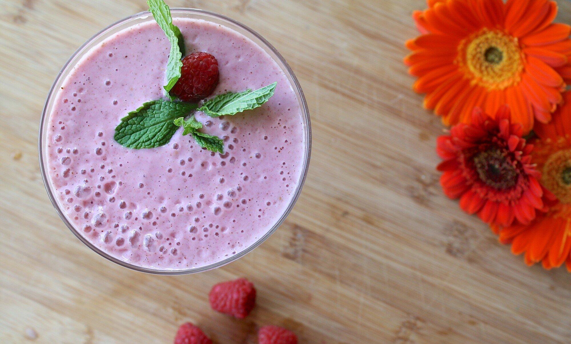 refreshing food smoothie