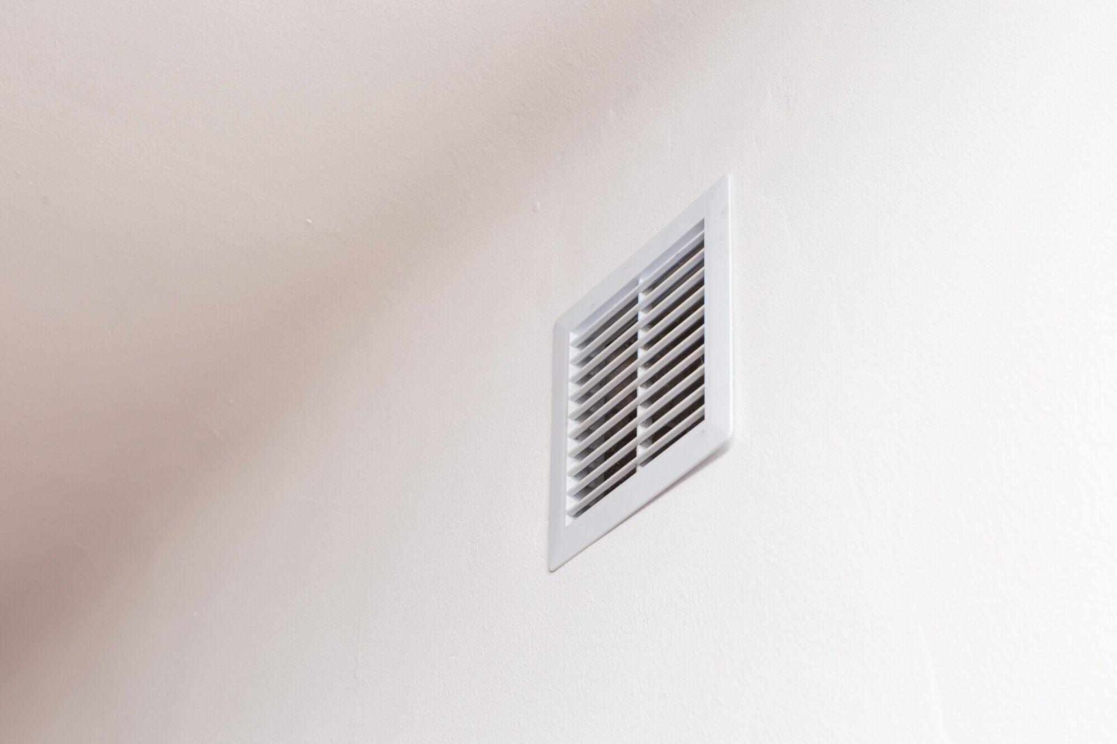 Top 9 Signs You Need to Hire Vent Cleaning Services Now