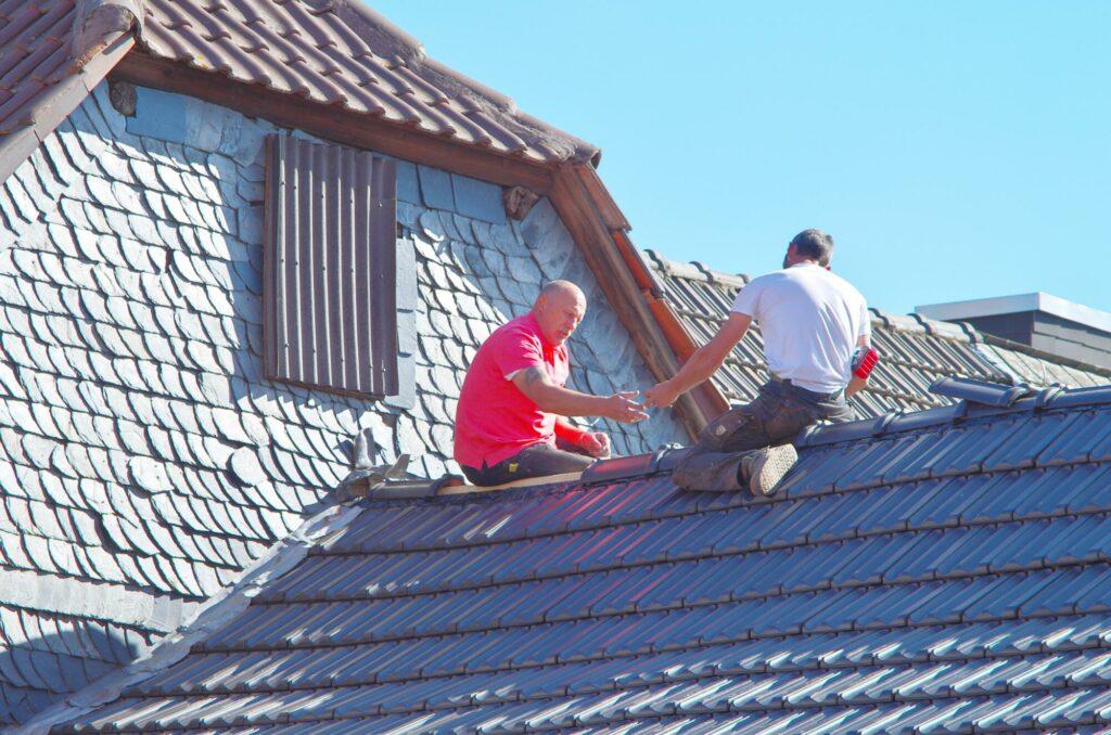 Why Minneapolis Roofing and Siding Experts Are Essential for Quality Home Protection